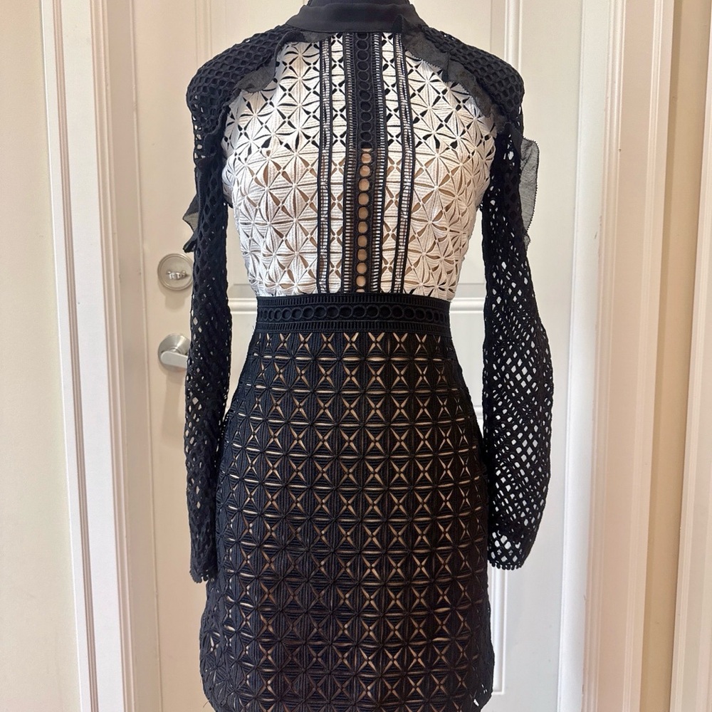 Self-Portrait Elegant Black and White Lace Dress